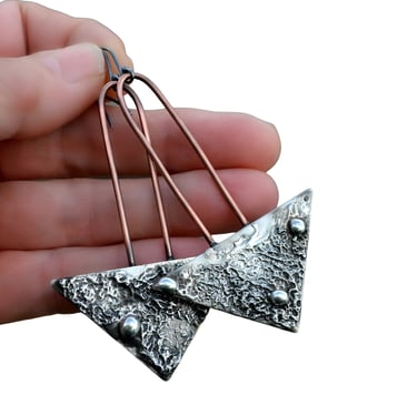 Brutalist Jewelry : Brutalist Rough Textured Earrings