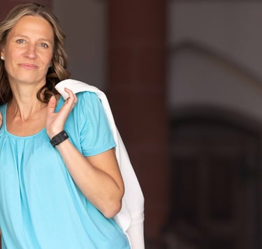 foto Jana Wappler auf über mich Seite. Echofrei Hypnose Selbstbewusstsein Vertrauen Zweifel Ängste 