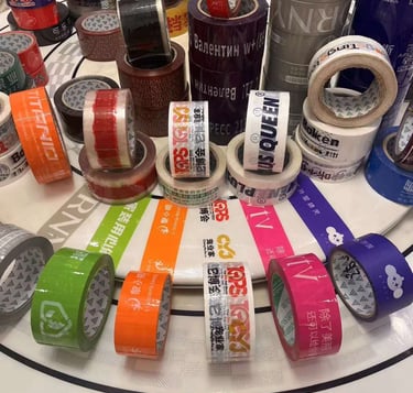 Fabricant de scotch. Personnalisation et impression de vos logos.