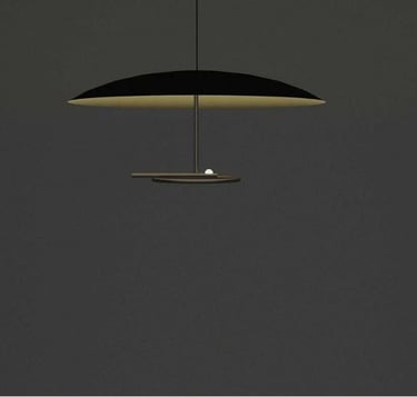 Lámpara colgante FLUXA de diseño plano y minimalista, con luz descendente