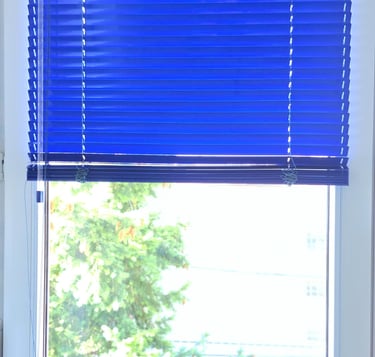 Producator jaluzele orizontale din aluminiu cu lamele de 25 sau 16 mm, Asiroll Livram in toata tara