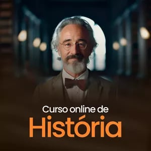 Um professor de história de terno