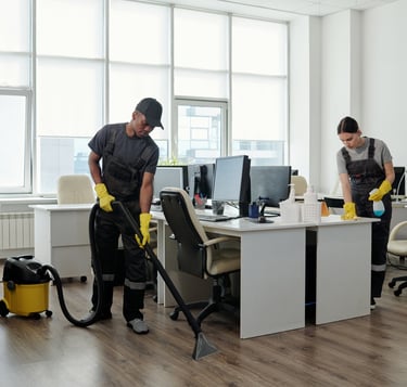 Nettoyage de bureaux professionnel pour un espace de travail impeccable dans votre entreprise