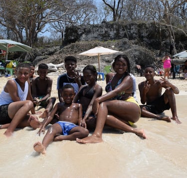 children in Playa Blanca Cartagena