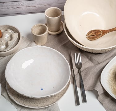 Ceramic plate for table decoration