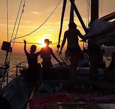 cocktail party wedding shot Photography