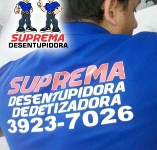 camiseta da suprema desentupidora