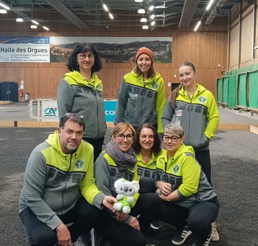 Equipe de pétanque féminine de CNC Charnay-les-Mâcon
