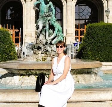 Przed Vigadó w Budapeszcie