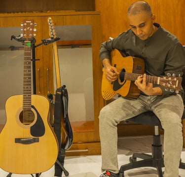 Sanchit Rai Guitar Teacher Euphony Guitar Ukulele Classes Raipur