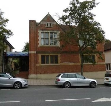 Front of Friends Meeting House and on street parking outside
