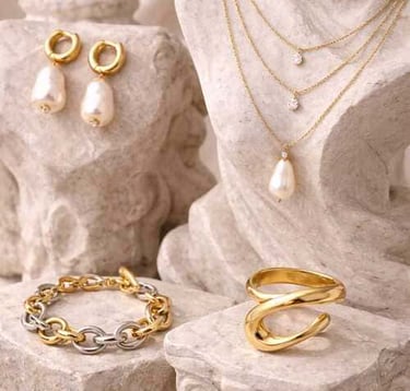 elegante pieza de joyeria de oro con perlas