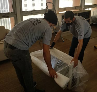 Todos os equipamentos são embrulhados com plástico bolha