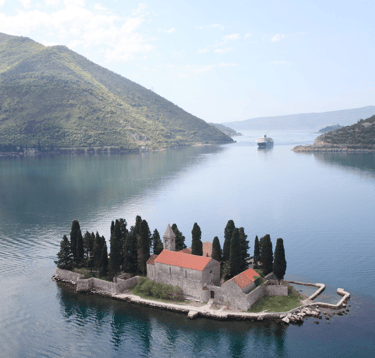 find driver with car budva