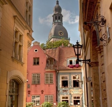 Walking tours of Riga Old town