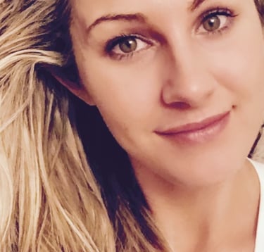 Portrait of Sarah Melland, founder of Ripe Melland Media