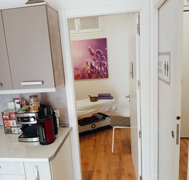 Namas-Té o café y Masaje?