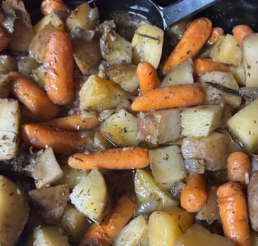 Roast with potatoes and carrots