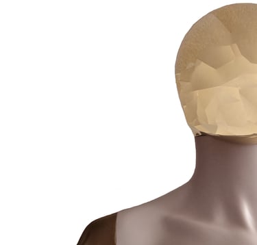 Maniquie siendo el modelo de nuestra pagina