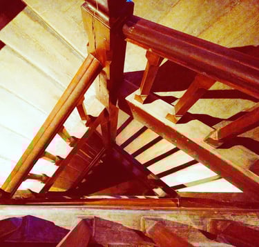 descente d'escalier pour aller vers notre inconscient