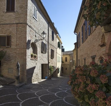 Borgo di Fiorenzuola di Focara