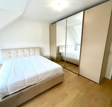 Dressing sur mesure, rénovation chambre, parquet, peinture, Montévrain