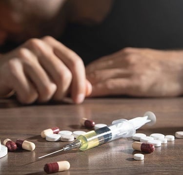 Get the best opioid addiction treatment in Vadodara! Find the best psychiatrist and de-addiction center near you.