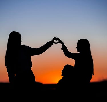 U r welcome to book therapy sessions with Lisa in Caloundra if you suffer childhood trauma or PTSD