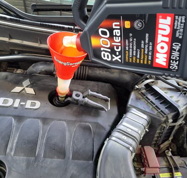 Motul 8100 X-clean масло – точење во мотор во Tuning Garage Up Скопје