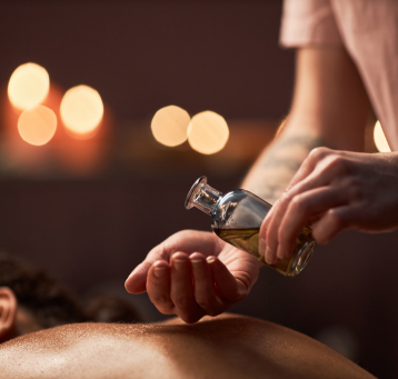 Aromaöl Massage