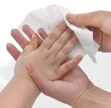Personal Care Wet Wipe