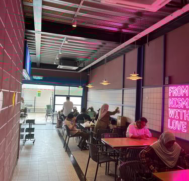 suasana kedai rnr seremban selatan