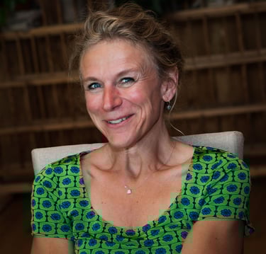 Ihre Gastgeberin Heidi Hauser