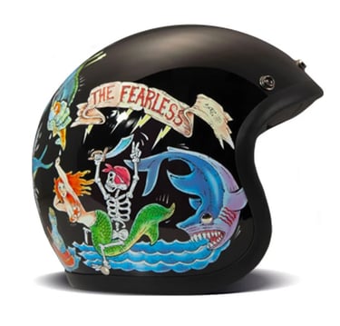 Czarny kask motocyklowy z grafiką DMD Vintage Fate