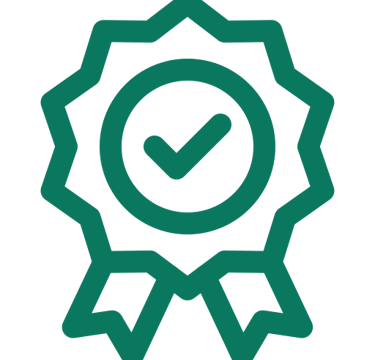 Green verification badge indicating Al-Azhar-certified teachers with ijazah