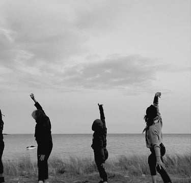 yoga danse evjf anniversaire retraite yoga saint malo dinard bretagne