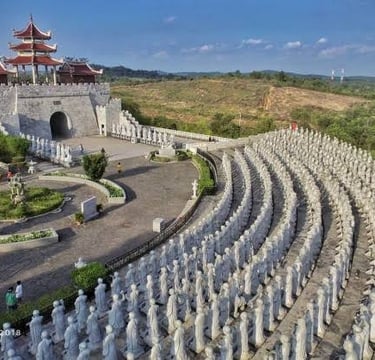 500 Lohan Temple
