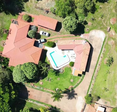 Visão aérea Rancho do Neneco - Rancho para alugar em Miguelópolis SP