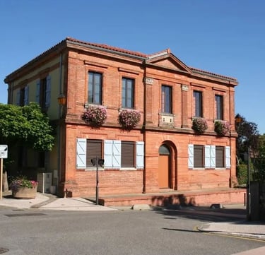 Mairie de Fontenilles, pres de Toulouse