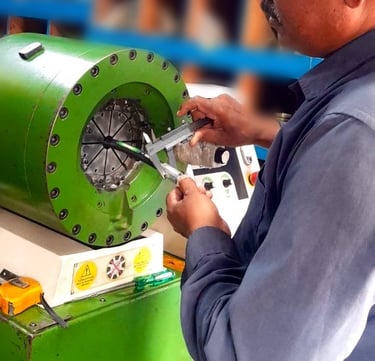 HYDRAULIC HOSE CRIMPING