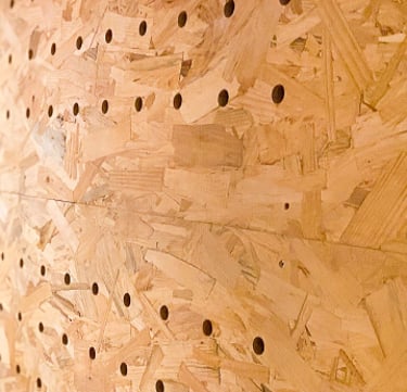 Détail mur OSB perforé atelier Shelfi – ventilation et fixations – La Celle-Saint-Cloud