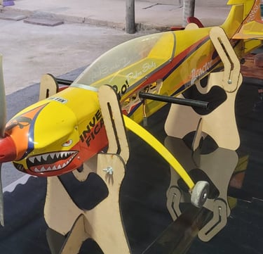 cavalete universal para aeromodelos