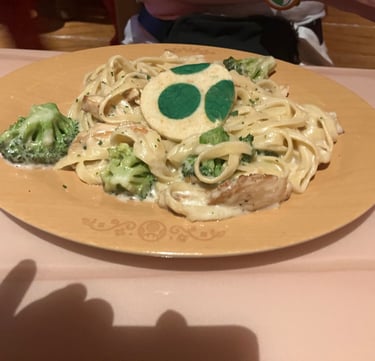 Super Nintendo World - Yoshi's Fettuccine