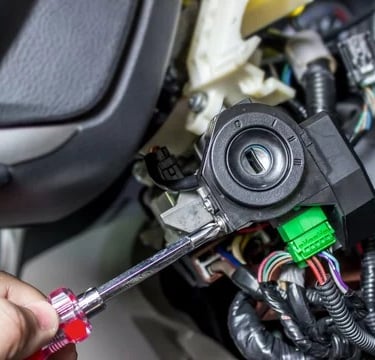 degimo spynos remontas, automobilių spynų remontas