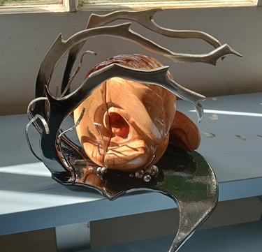 Tom Livesey's sculpture, 'Isobel'.