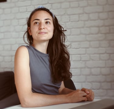 Camille , graphiste passionnée de CHGraphisme