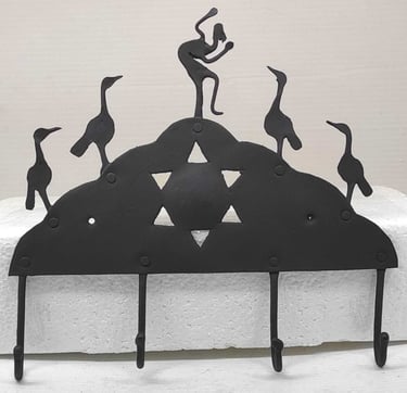 "Rustic handmade wall-mounted key holder–angled view-Globally tradable"