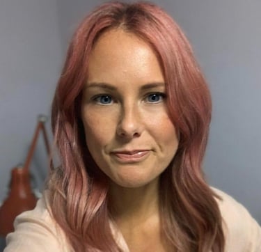 Life Coach and Podcaster Rachel mehaffey
