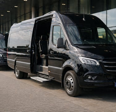 Keleivinis mikroautobusas grupėms – mikroautobusų nuoma renginiams ir kelionėms Lietuvoje