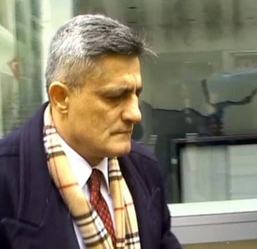 Kaşif Kozinoğlu Kimdir?